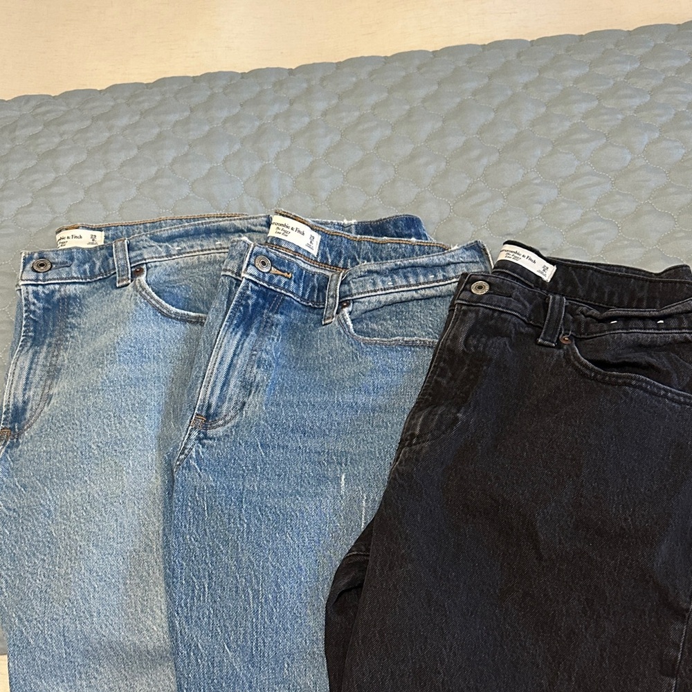 Abercrombie The Baggy Low Rise Jean Bundle